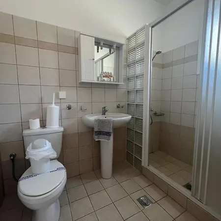Villa Karavaki
